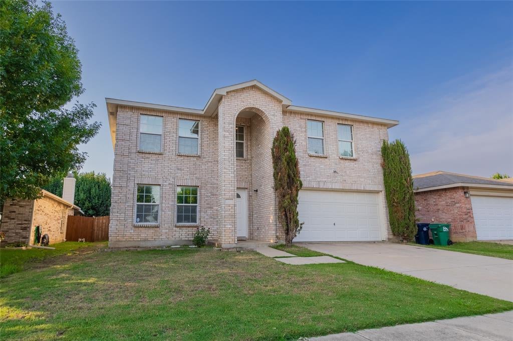 5718 Green Ivy Road — photo