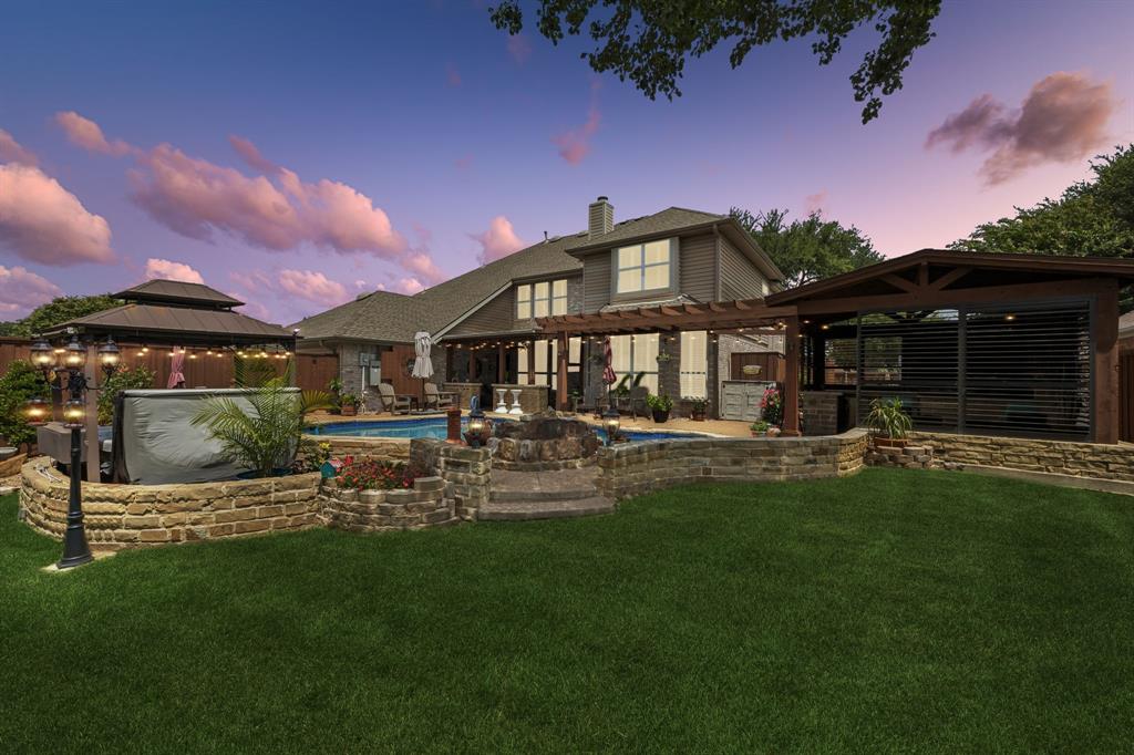 1214 Donegal Lane — photo