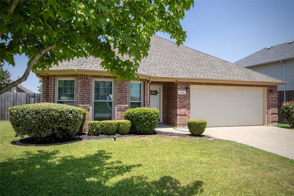 1613 Cowtown Drive — photo