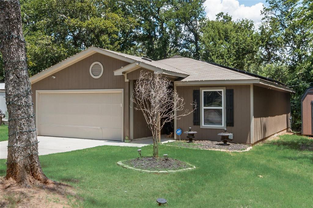 1312 Dawn Court — photo
