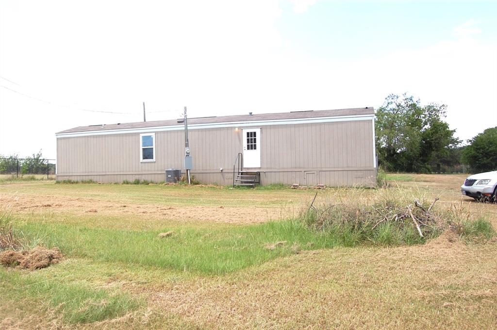 5450 County Road 237a — photo