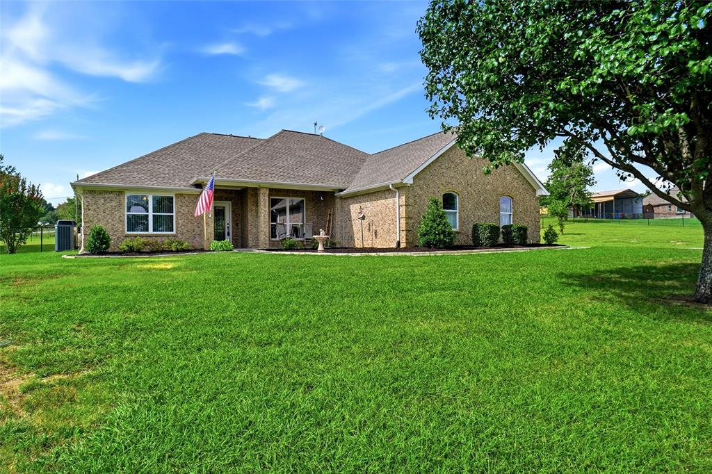 114 Bolivar Drive — photo