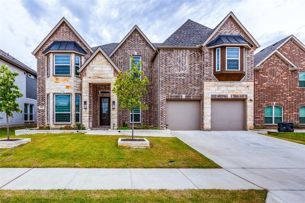 2617 Spotted Owl Lane — photo
