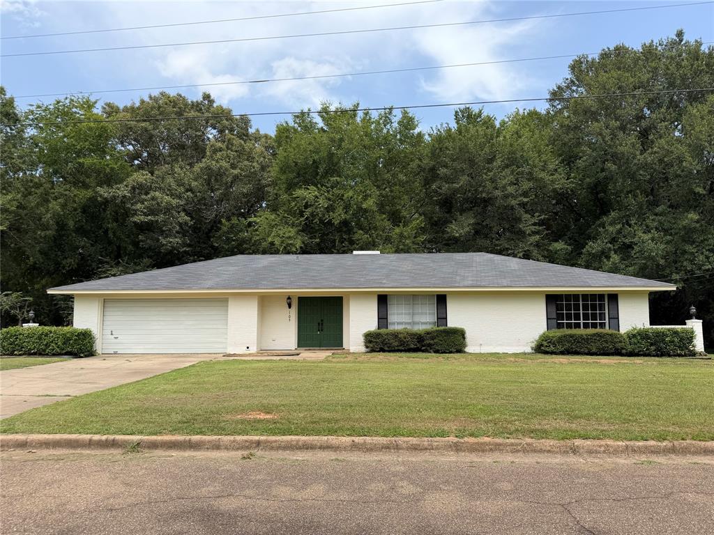105 Kent Drive — photo