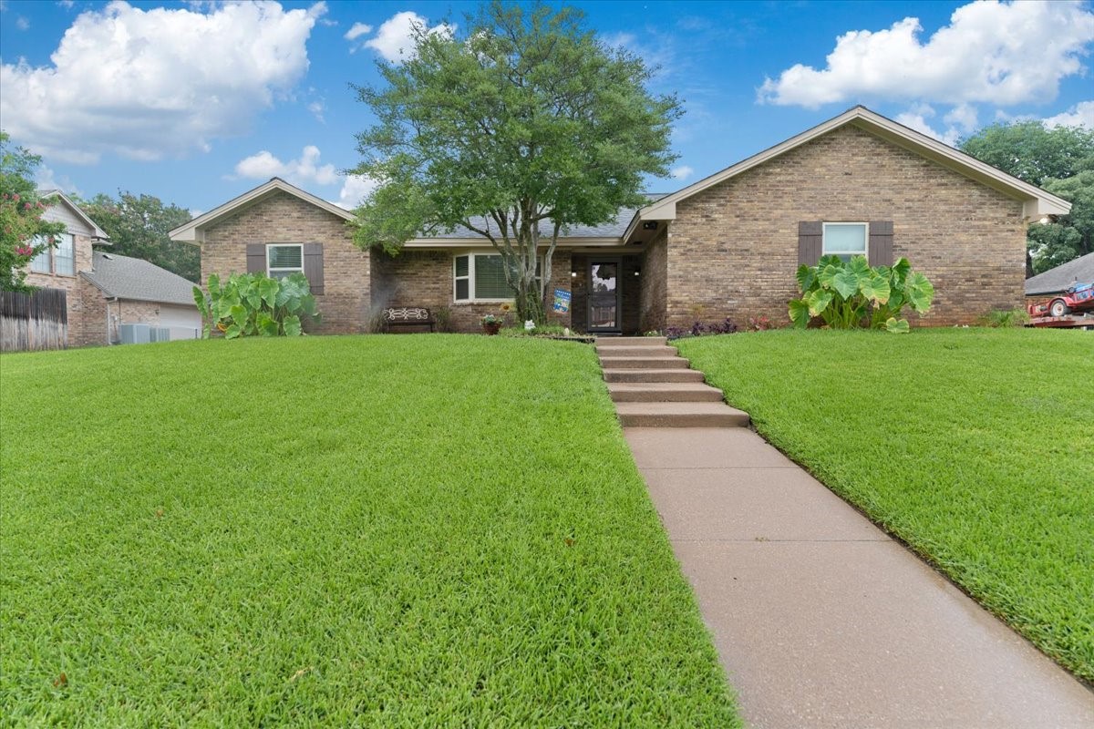 20 Timberline Drive — photo