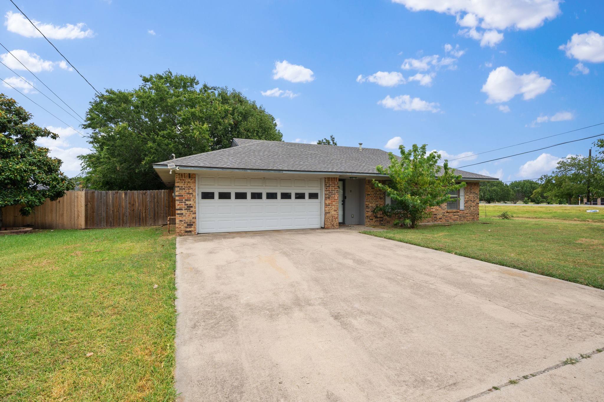 2 Finley Circle, Krum, TX 76249 — photo 2