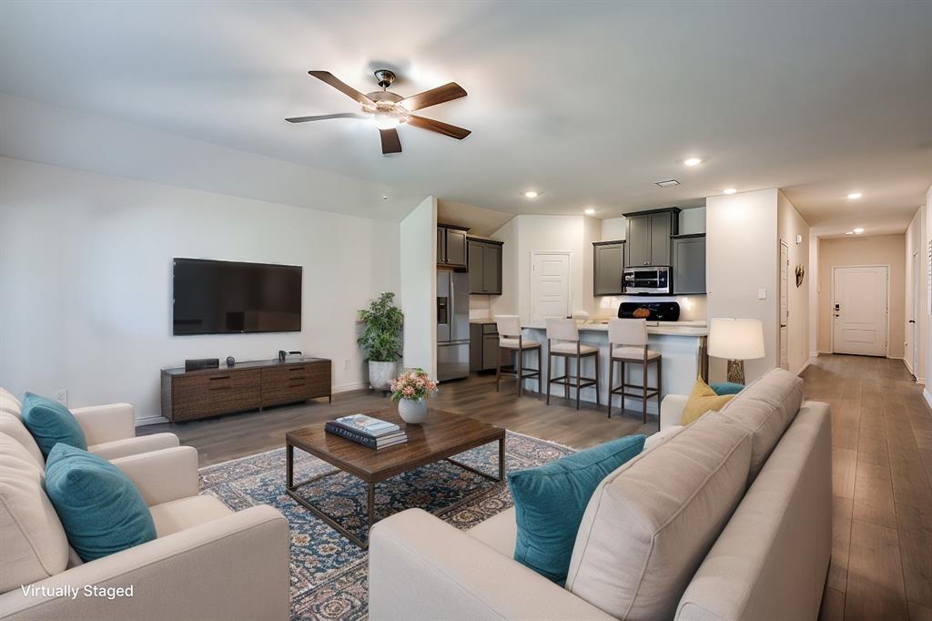 6409 Windsor Lane — photo