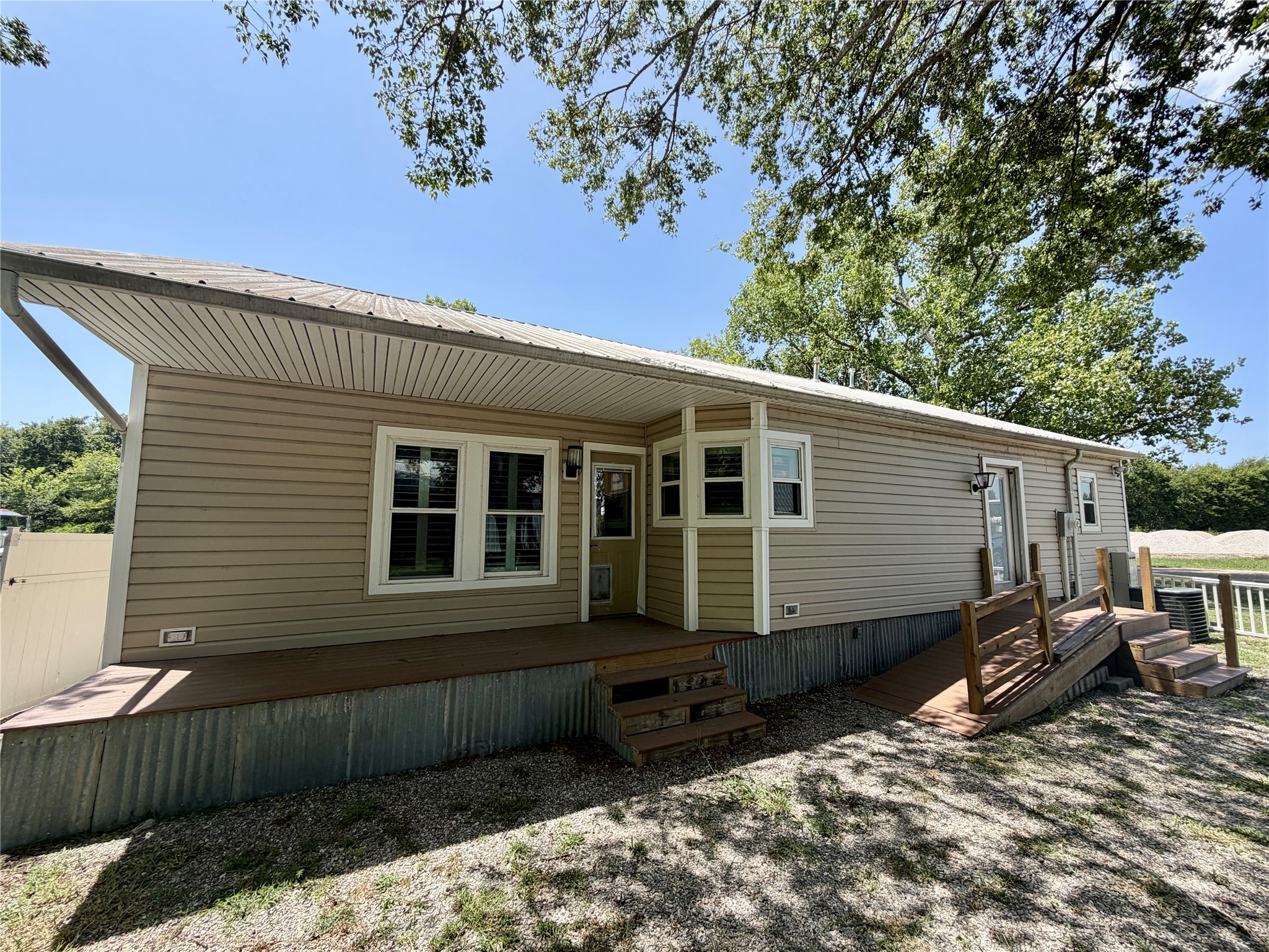 100 E Austin Street, Leonard, TX 75452 — photo 3