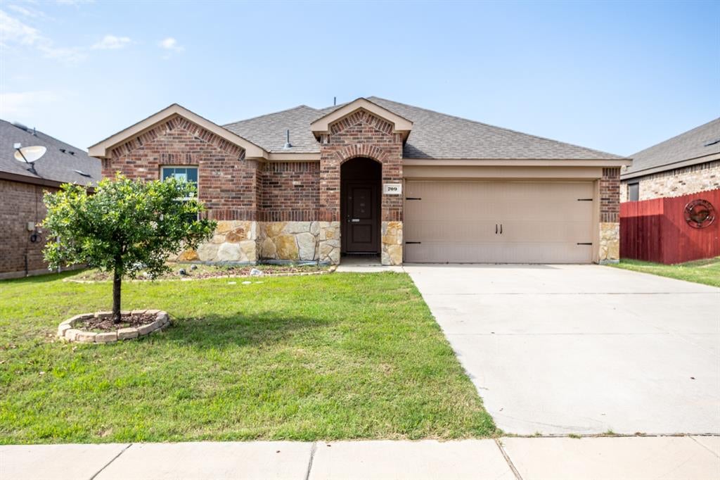 709 Alton Drive — photo