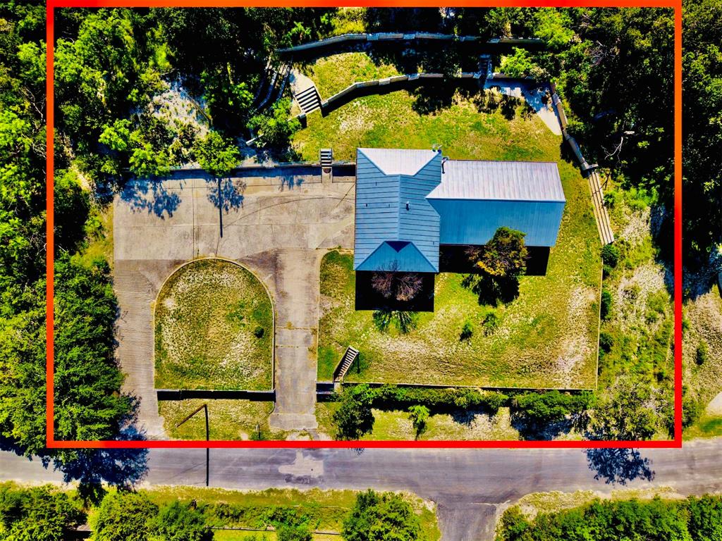 120 Bluebonnet Drive — photo