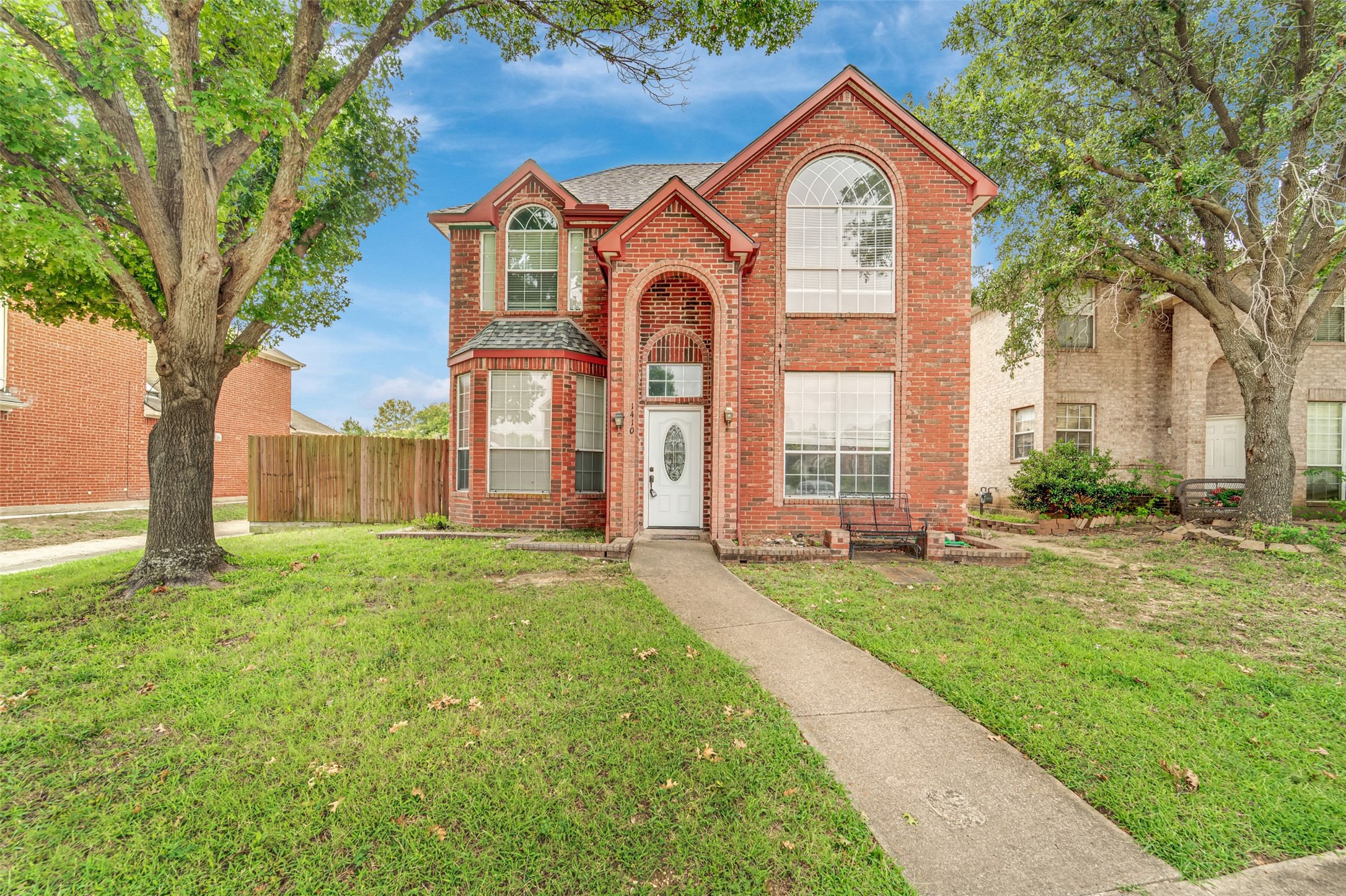 1410 Post Oak Drive — photo