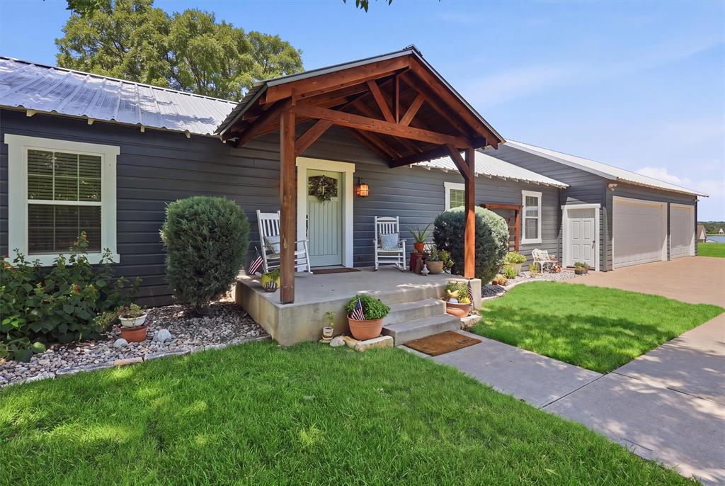 1313 Porter Court — photo