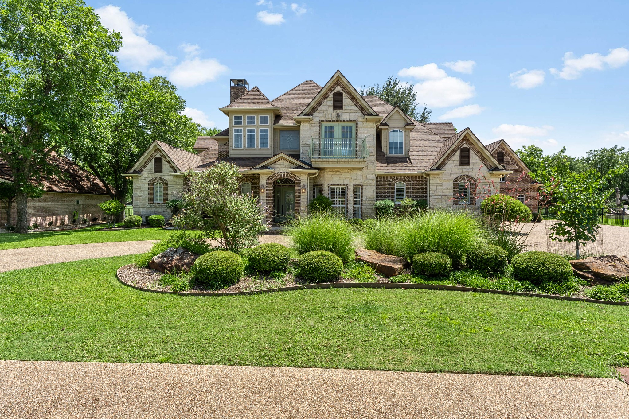 5809 Nutcracker Drive, Granbury, TX 76049 — photo 2
