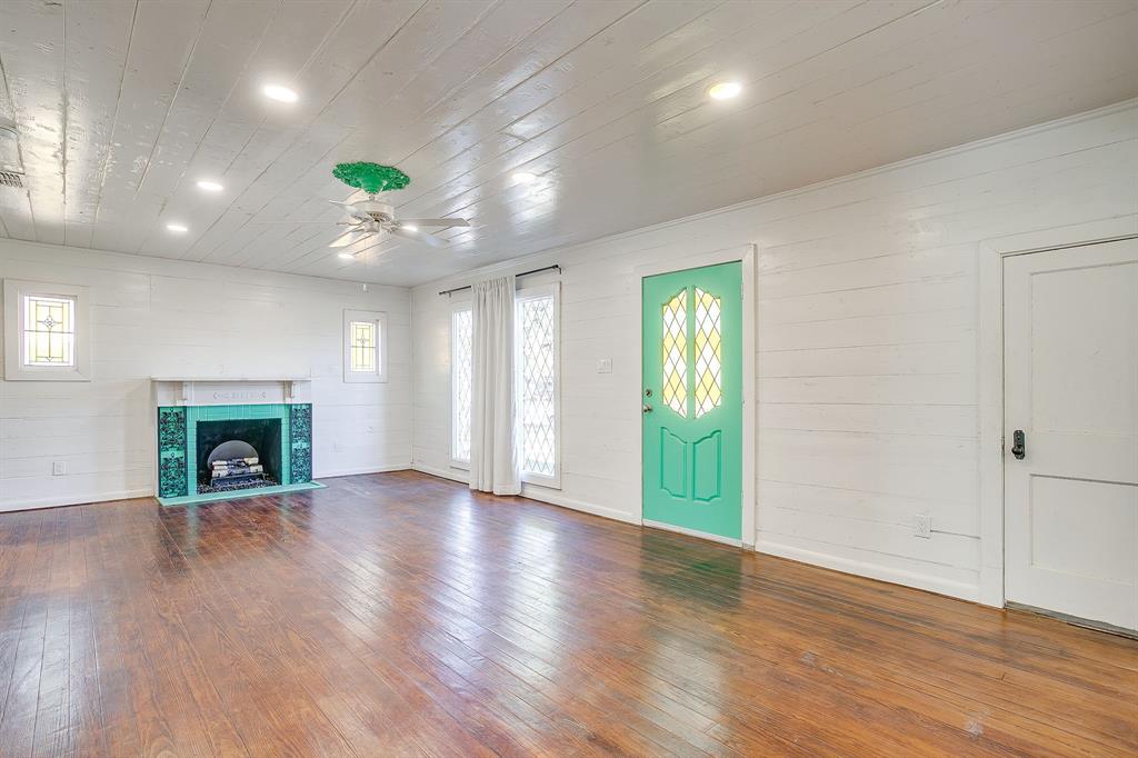 619 W Live Oak Street — photo