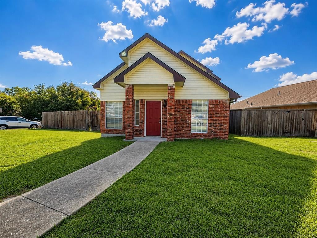 510 E Stone Circle — photo