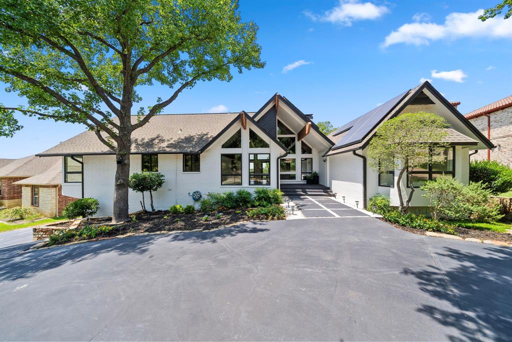 231 Oak Hill Drive — photo