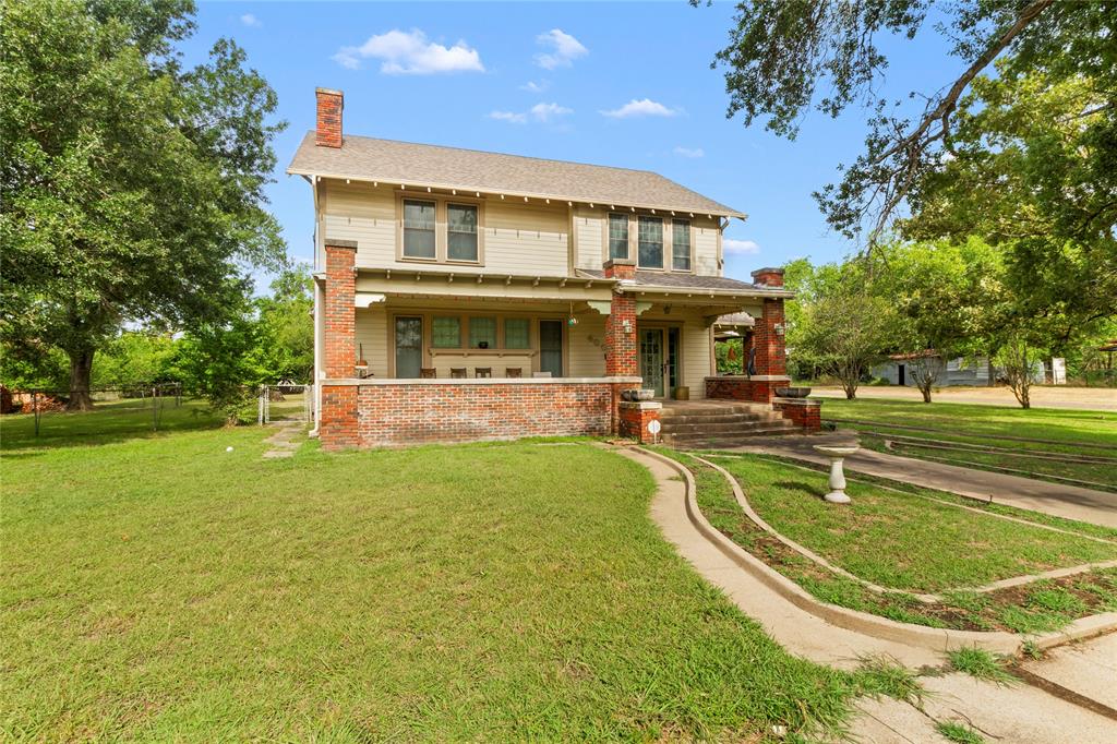 400 S Mckinney Street — photo