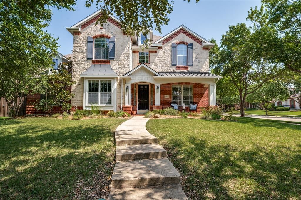 2275 Dame Laurel Lane — photo