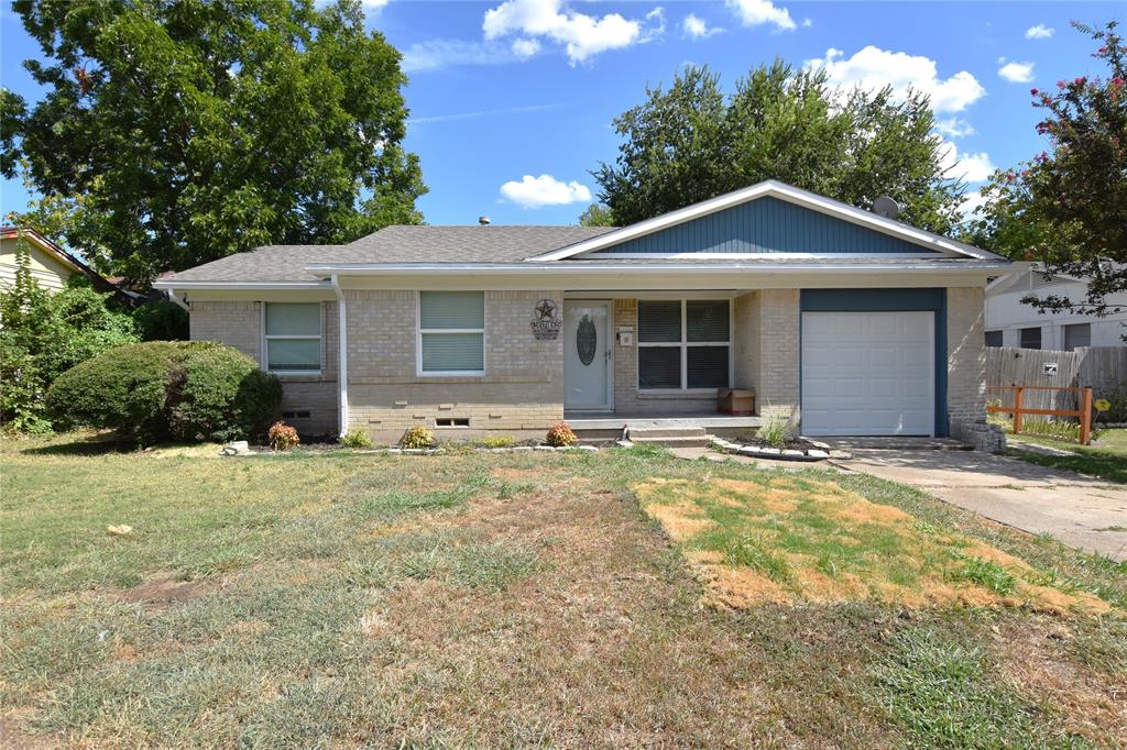 1718 Summit Street — photo