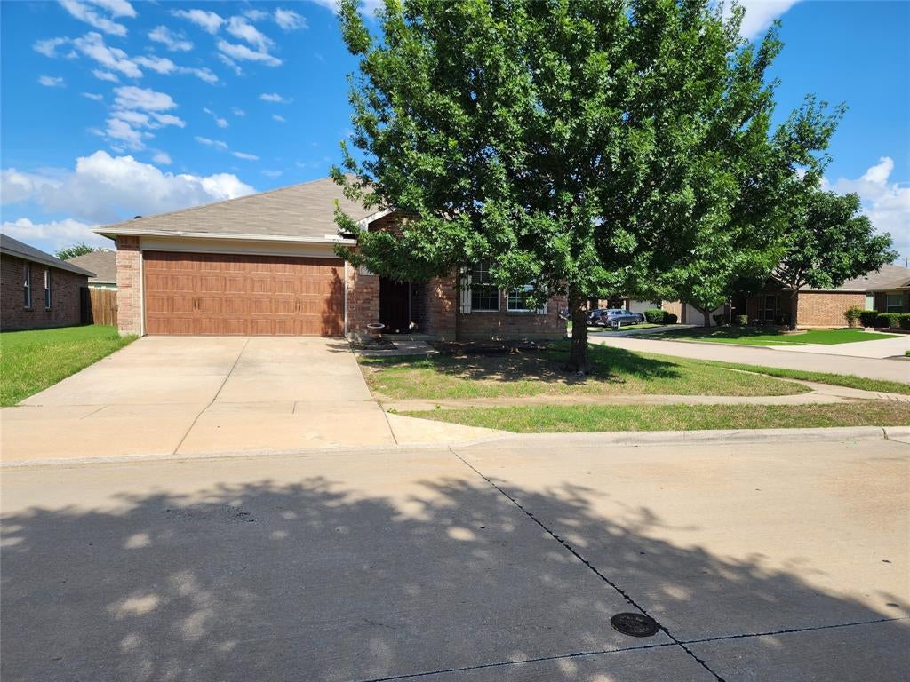 700 Swan Drive — photo