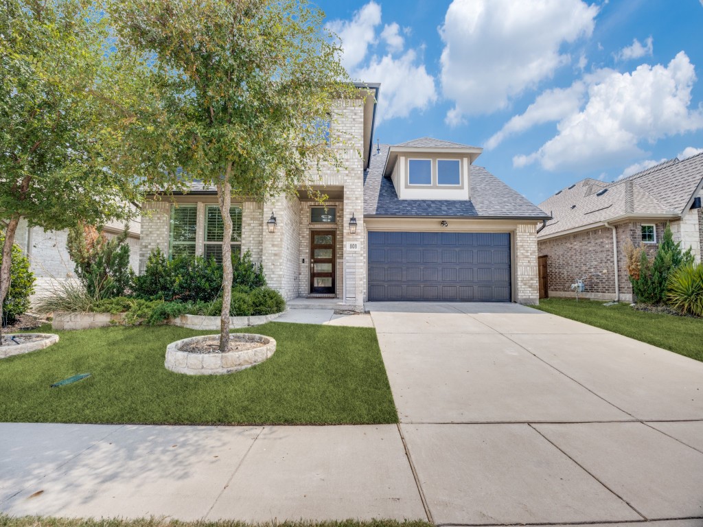 808 Mathew Drive — photo