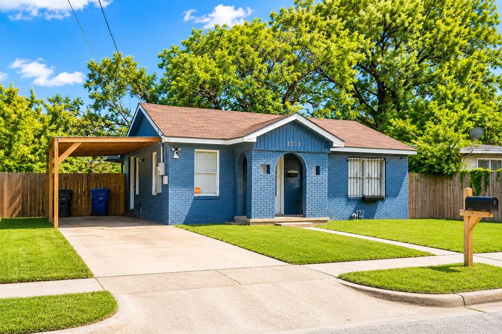 1101 E Sunset Street — photo
