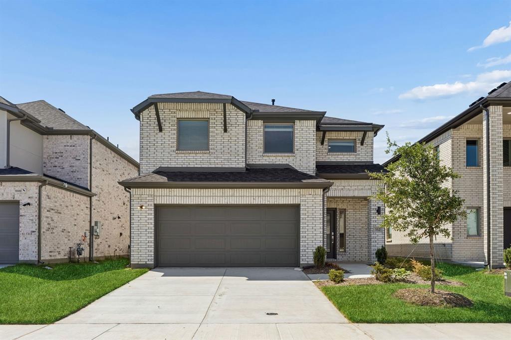2804 Auburn Court — photo