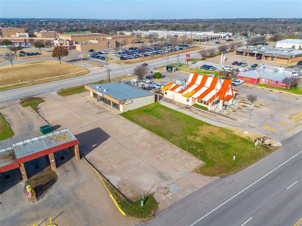 1217 FM 157 — photo