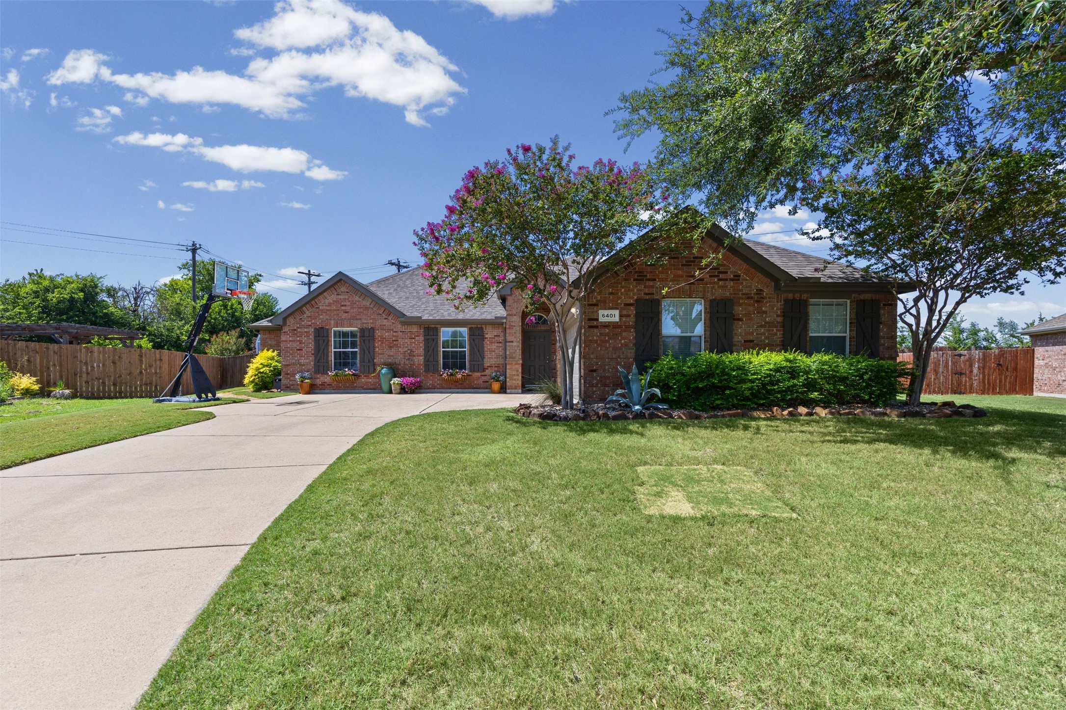6401 Orange Blossom Drive — photo