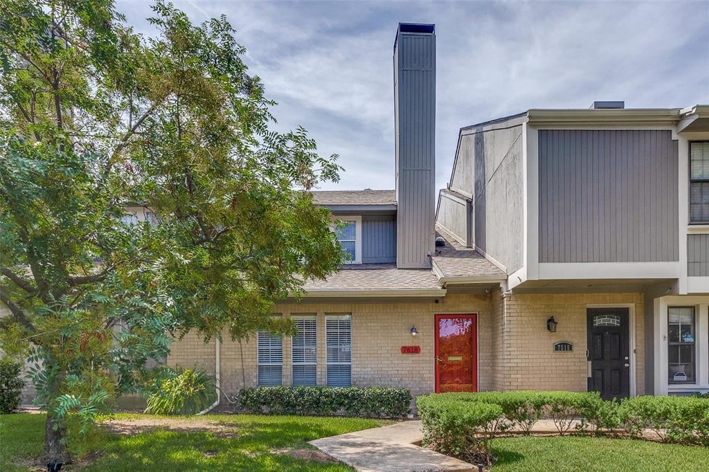 7618 Pebblestone Drive — photo