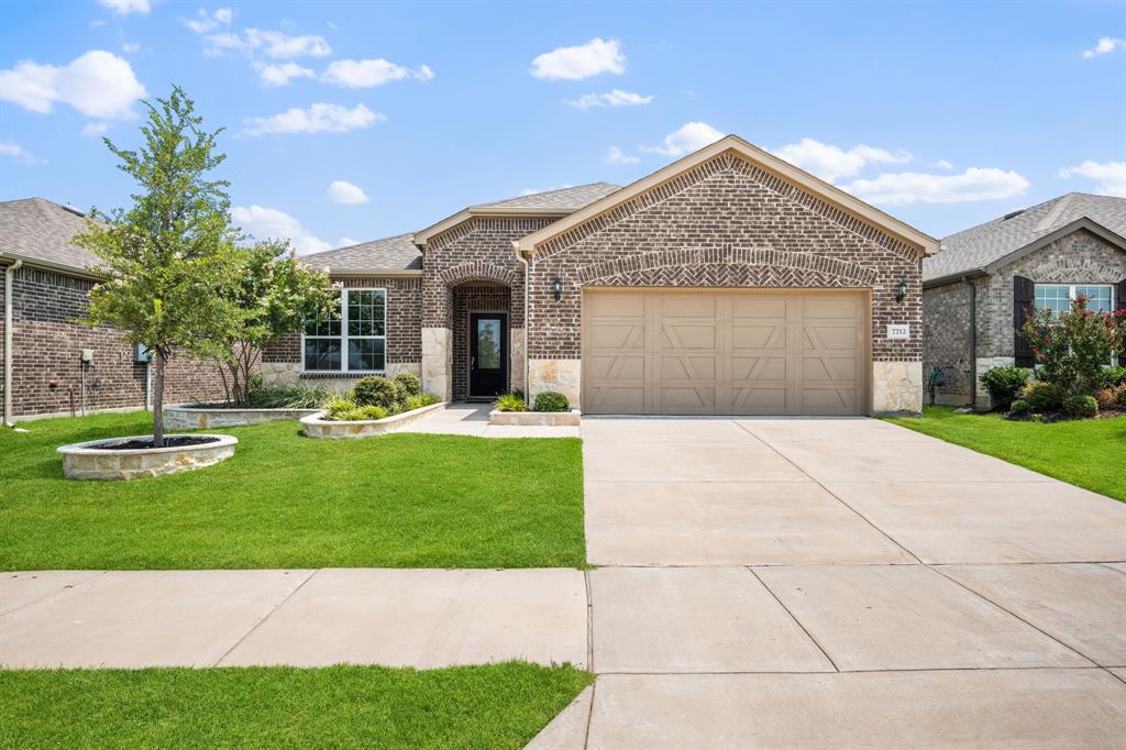 7712 Monument Drive — photo
