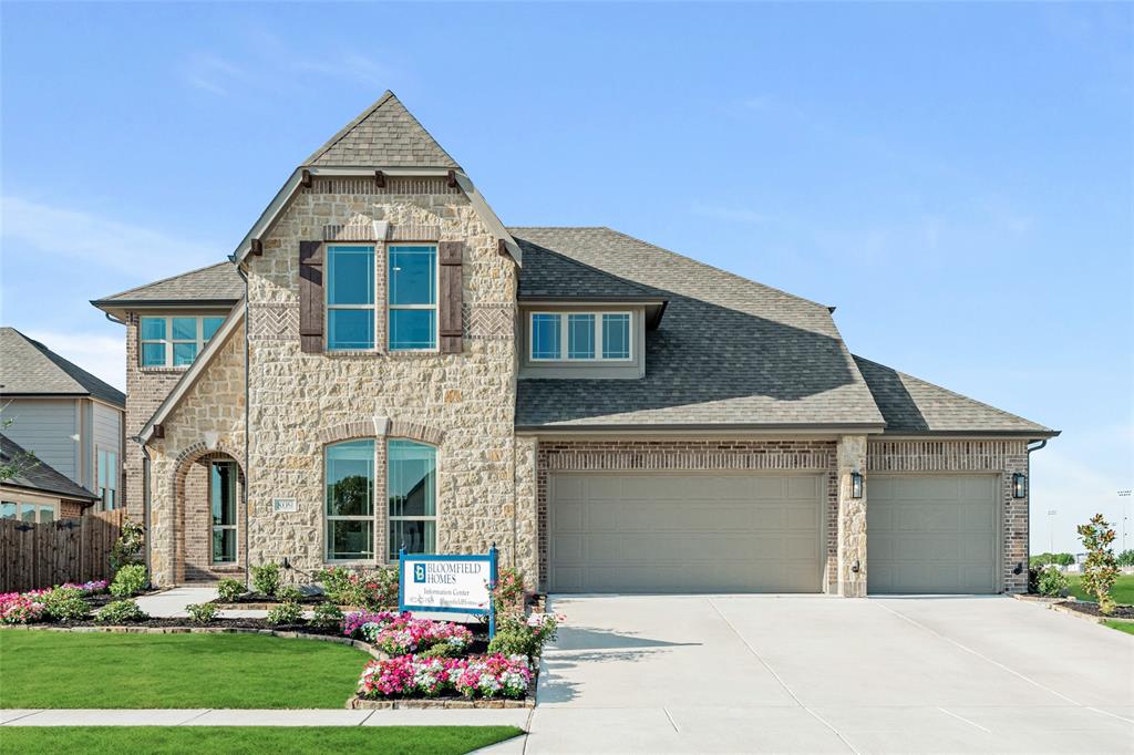 809 Twin Pine Court — photo