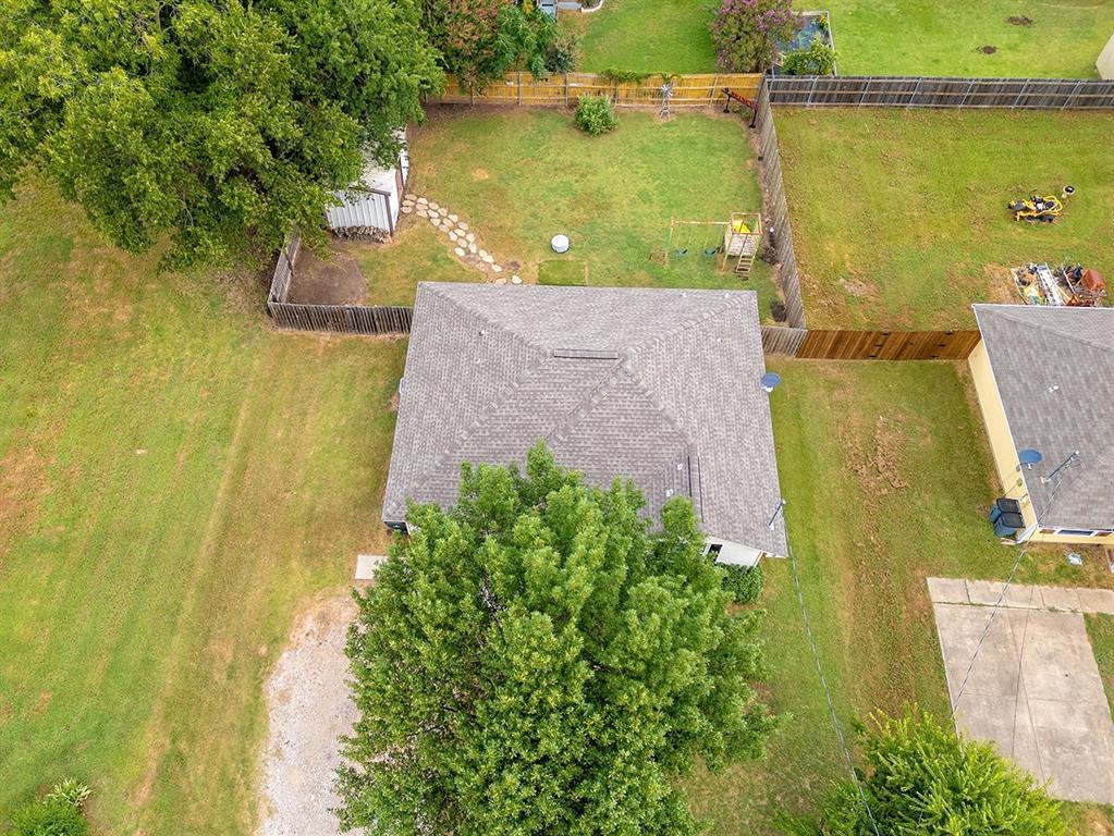 807 Lee Street — photo