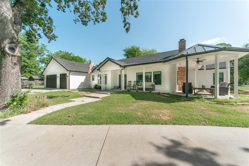 131 Lakeway Lane — photo