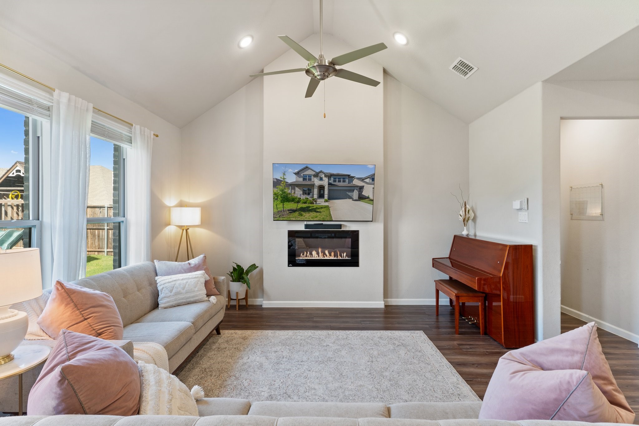 132 Chase Creek Drive — photo