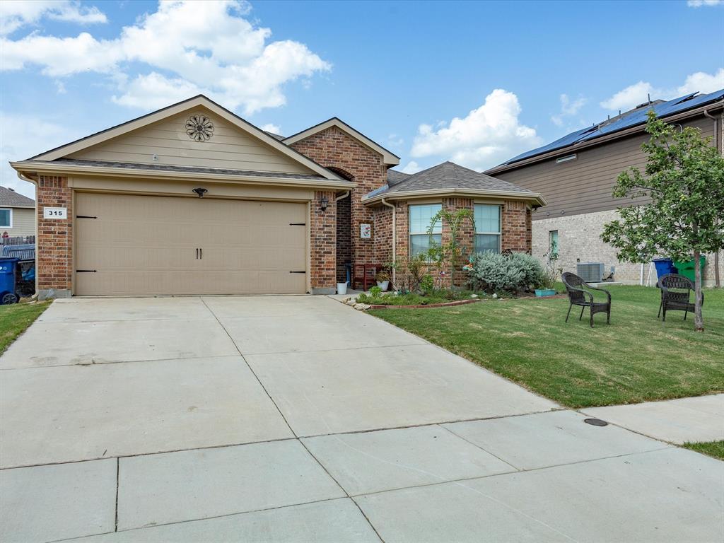 315 Preakness Lane — photo