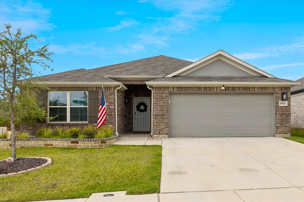 8924 Flying Eagle Lane — photo