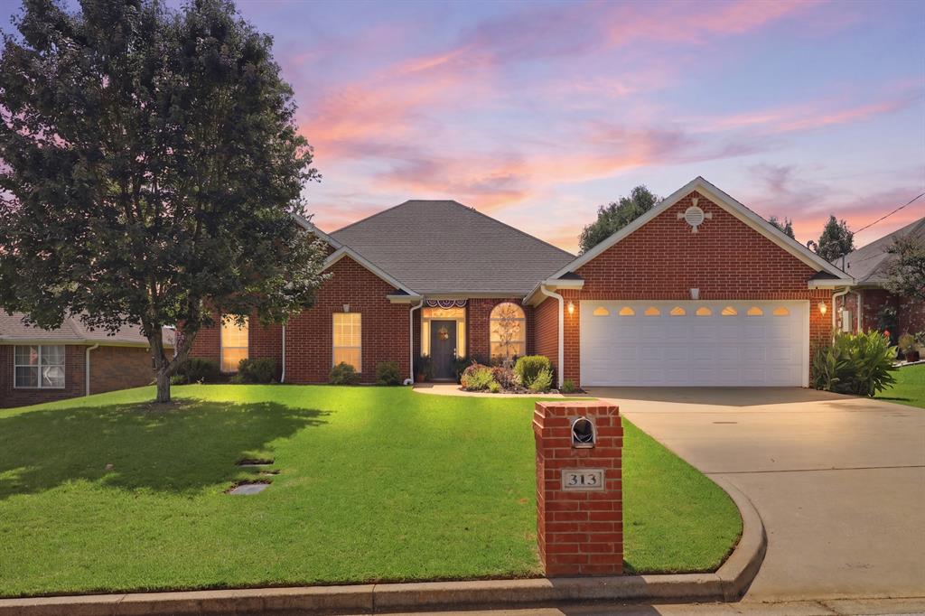313 Ithaca Drive, Longview, TX 75604 — photo 2