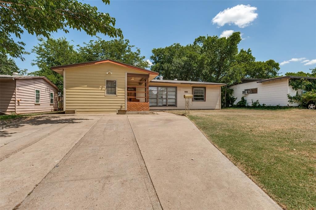 11515 Abston Lane — photo