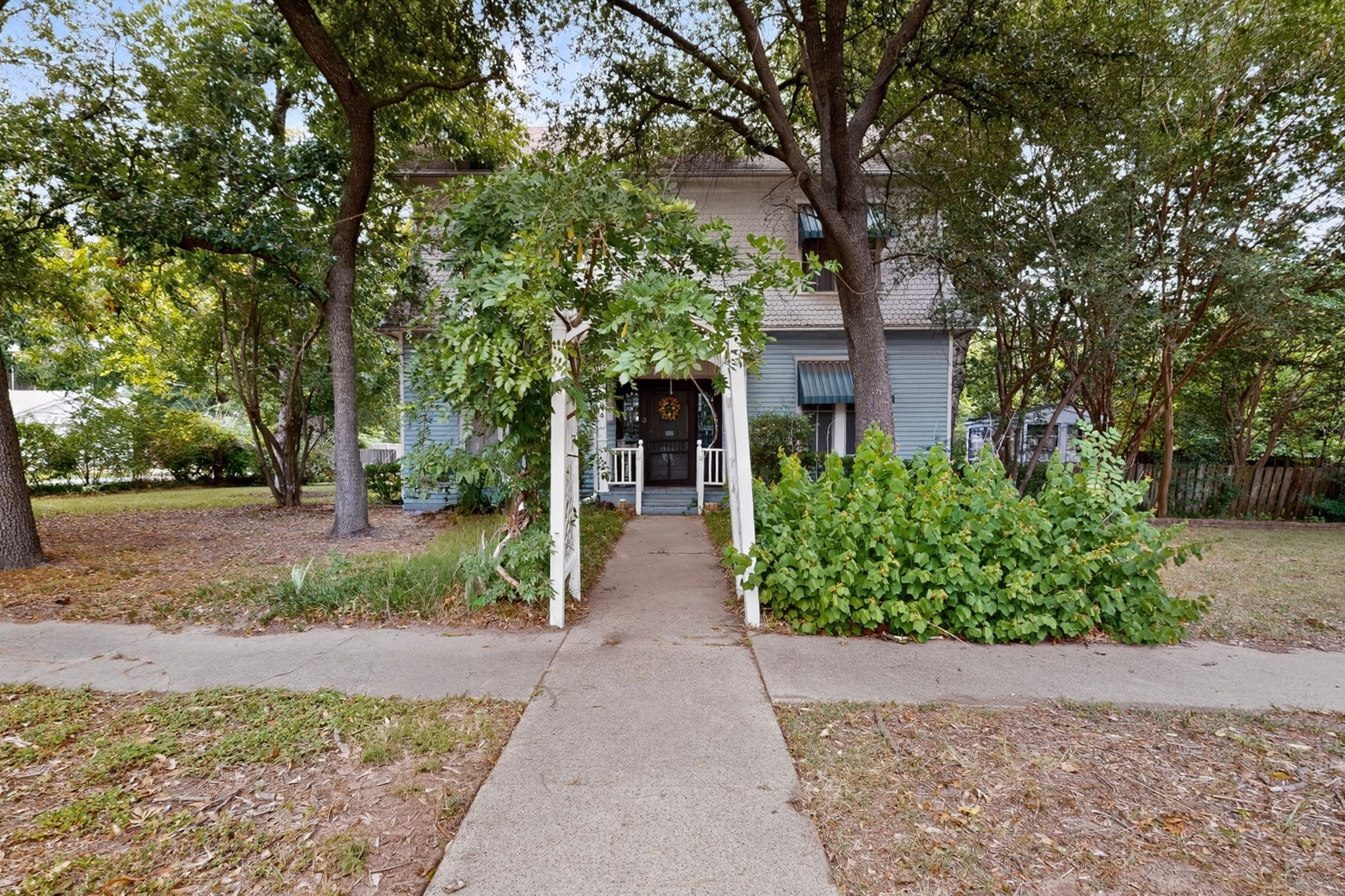 604 Johnson Street, Terrell, TX 75160 — photo 2