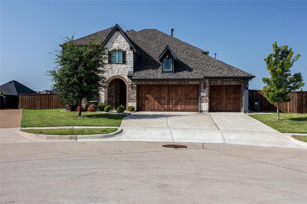 1519 Pisa Court — photo