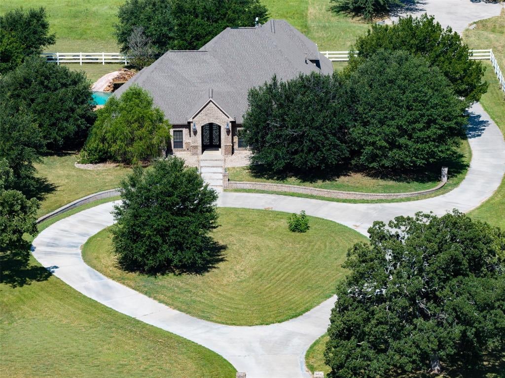 1420 FM 2123 — photo