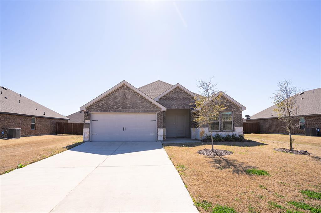 1833 Pecan Valley Drive — photo