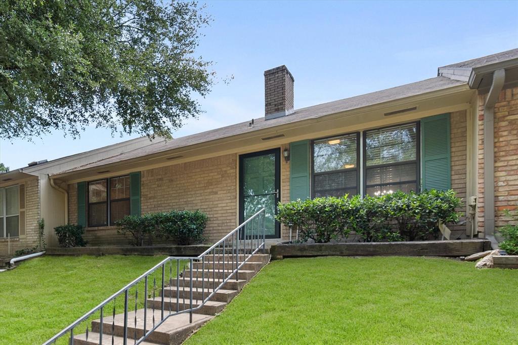 1208 Lexington Drive — photo
