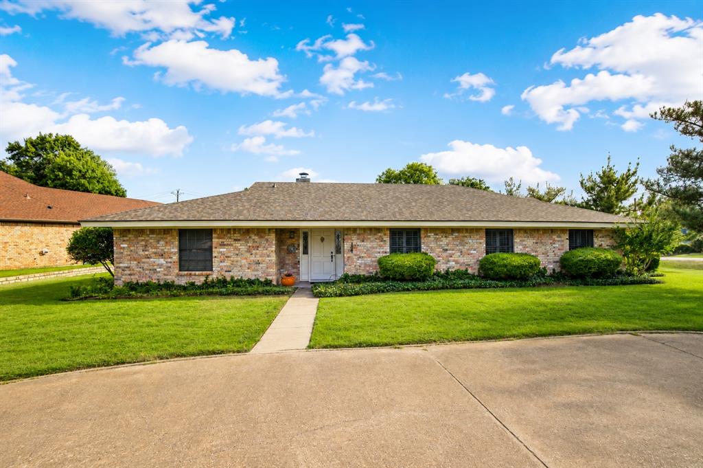 5132 Fairway Circle — photo