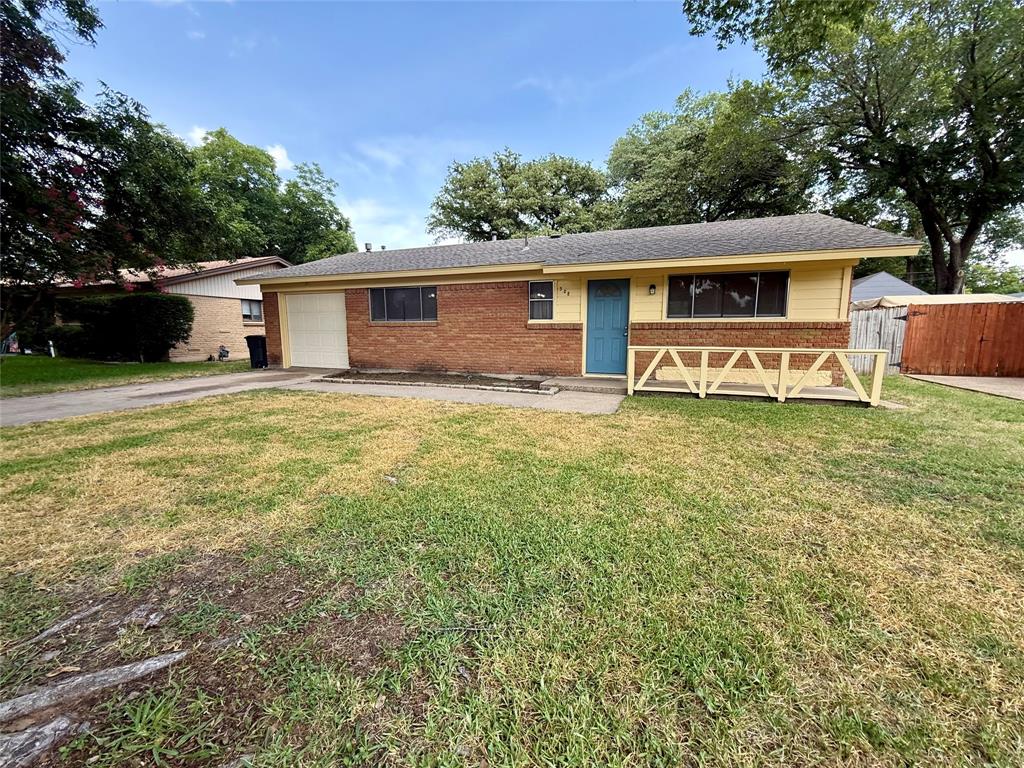 308 Simmons Drive — photo