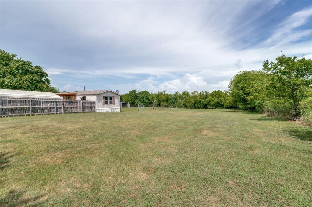 9495 Brittany Hill Road — photo