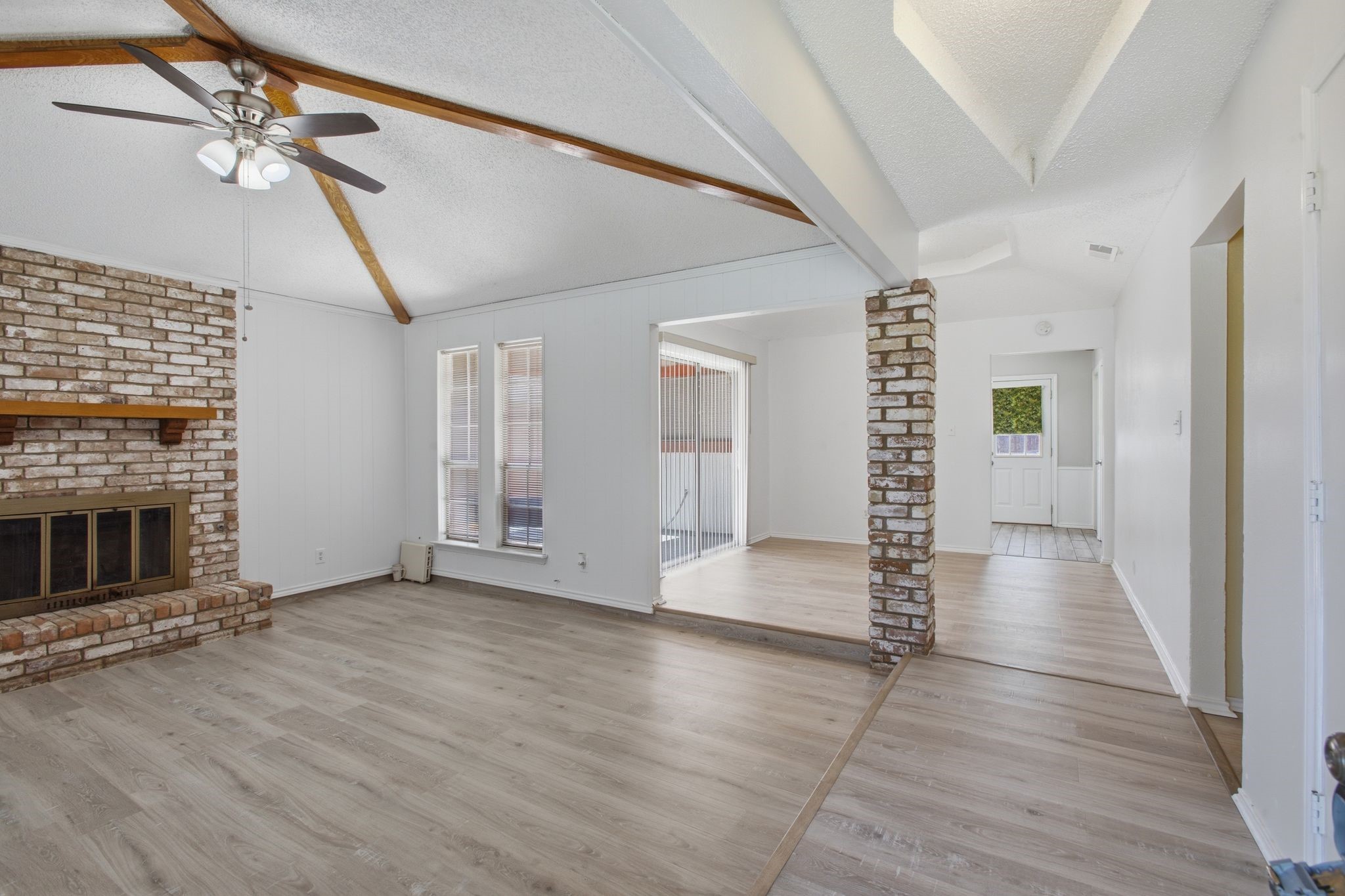 7306 Ridgeview Drive, Rowlett, TX 75089 — photo 2