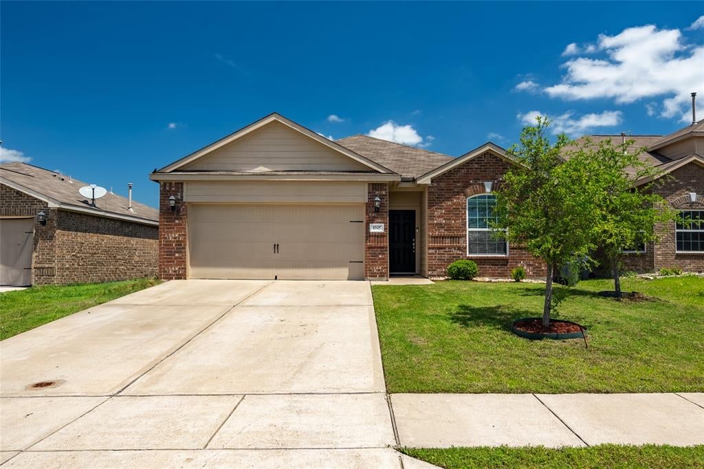 8945 Black Haw Street — photo