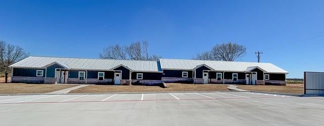 1332 County Road 2175 200 — photo